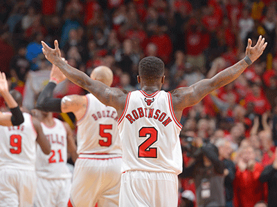 8一隊(duì)vs昆明老布熊足球俱樂(lè)部